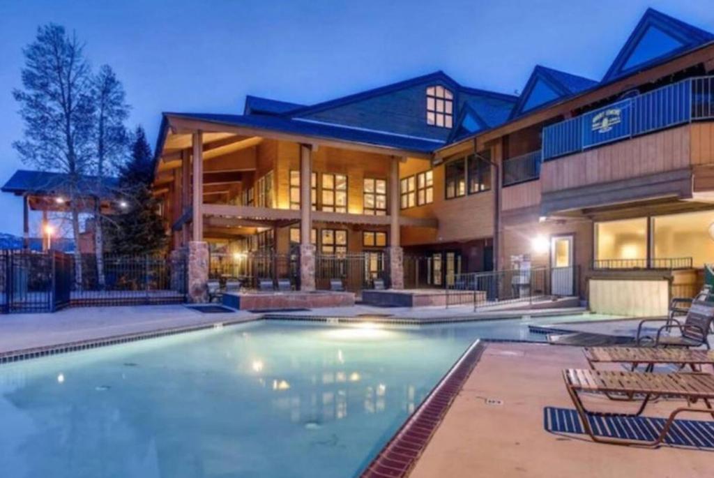 גרנבי K-Suite-Mt View-Resort-Pool-Hot Tub-Near Rmnp & Wp מראה חיצוני תמונה